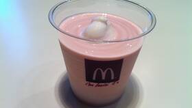 Как делается молочный коктейль в McDonald's в Швейный мир